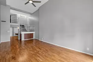 270 E Highland Ave, Milwaukee, WI 53202 - Photo 12