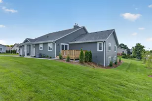 W206N16178 Stonebrook Dr, Jackson, WI 53037 - Photo 20