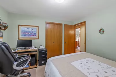 1237  Audubon Rd, Howards Grove, WI 53083 - Photo 16