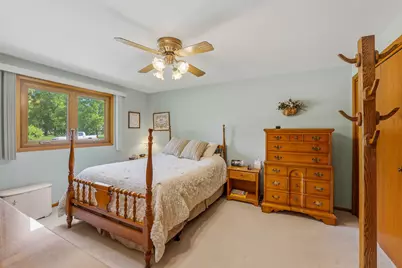 1237  Audubon Rd, Howards Grove, WI 53083 - Photo 10