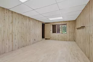 3220 10th St, Two Rivers, WI 54241 - Photo 16