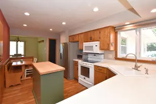 48 Virginia St, Racine, WI 53405 - Photo 12