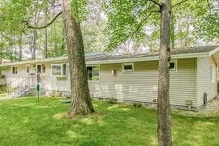 N6079 Shore Dr, Menominee, MI 49893 - Photo 8