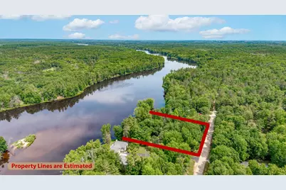N6079  Shore Dr Q-4 -, Menominee, MI 49893 - Photo 4