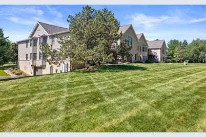 920  Oconomowoc Pkwy, Oconomowoc, WI 53066 - Photo 32