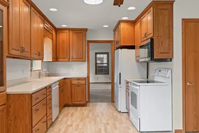 2721  Ray Pl, La Crosse, WI 54601 - Photo 12