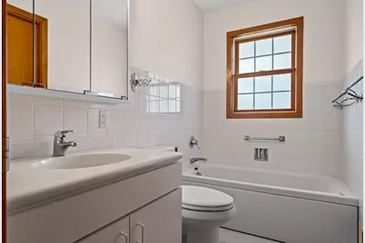 2721  Ray Pl, La Crosse, WI 54601 - Photo 20