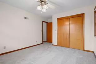2721 Ray Pl, La Crosse, WI 54601 - Photo 16