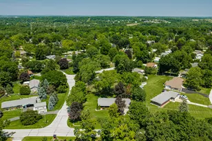 21670 W Glengarry Rd, New Berlin, WI 53146 - Photo 44