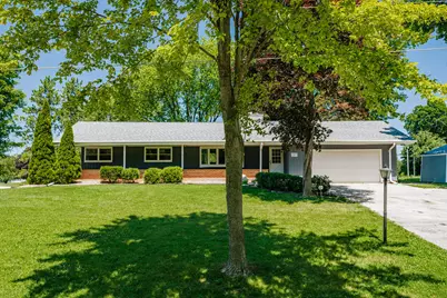 21670 W Glengarry Rd, New Berlin, WI 53146 - Photo 50