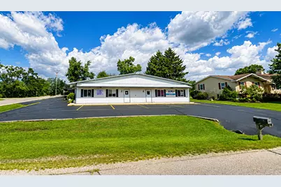 600  Country Ln, Twin Lakes, WI 53181 - Photo 1