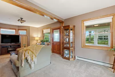 428  Grand Ave, Hartford, WI 53027 - Photo 6