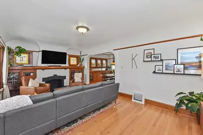 2351 N 62nd St, Wauwatosa, WI 53213 - Photo 22