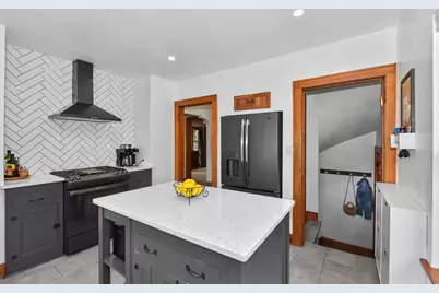 2351 N 62nd St, Wauwatosa, WI 53213 - Photo 30
