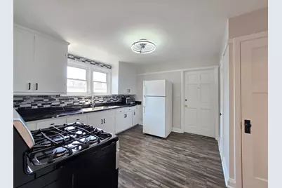 1651 S 58th St, West Allis, WI 53214 - Photo 26