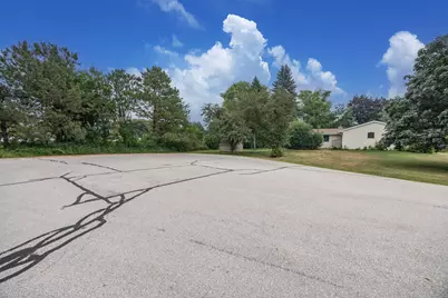 120  Rip Van Winkle Dr, Brookfield, WI 53186 - Photo 70