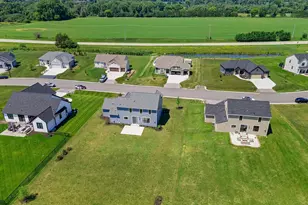 629 Twin Creeks Dr, Dousman, WI 53118 - Photo 30