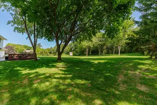 S74W26260 Green Mountain Dr, Vernon, WI 53189 - Photo 20