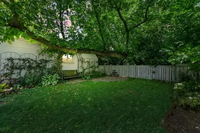 3229 N 90th St, Milwaukee, WI 53222 - Photo 26