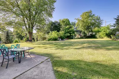 2203 W Goldcrest Ave, Milwaukee, WI 53221 - Photo 4
