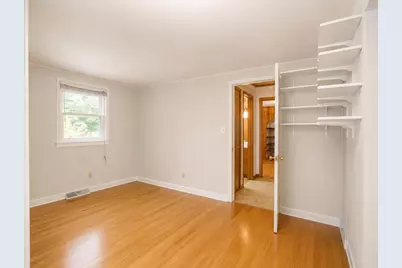 9410 S 15th Ave, Oak Creek, WI 53154 - Photo 20