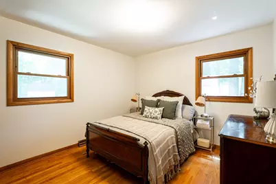 9410 S 15th Ave, Oak Creek, WI 53154 - Photo 10