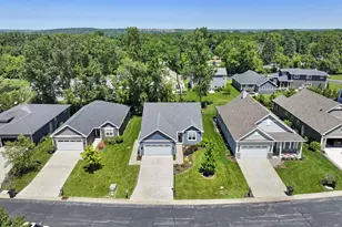 223 Summerhaven Ln, Lake Geneva, WI 53147 - Photo 28