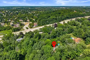 19500 W Pinecrest Ln, New Berlin, WI 53146 - Photo 46
