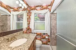 7141 W Forest Home Ave, Greenfield, WI 53220 - Photo 12