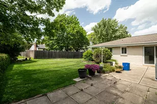12600 W Wilbur Dr, New Berlin, WI 53151 - Photo 38