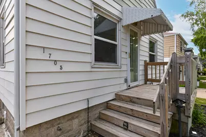 1705 E Eden Pl, Saint Francis, WI 53235 - Photo 4
