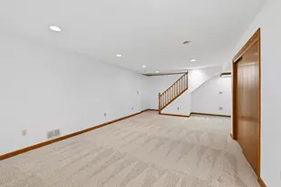 18440 Bristol Ln, Brookfield, WI 53045 - Photo 26
