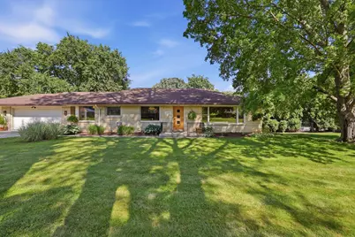 3280  San Marcos Dr, Brookfield, WI 53005 - Photo 4
