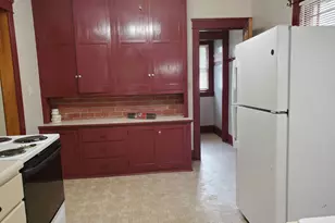 2423 20th St, Racine, WI 53403 - Photo 6