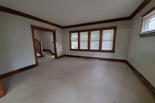 2423 20th St, Racine, WI 53403 - Photo 4
