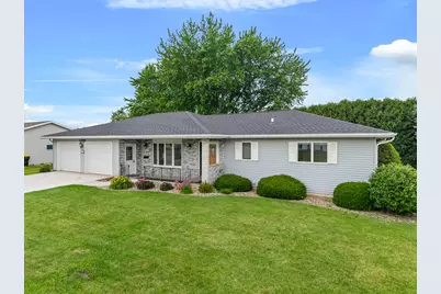 703  Hokah St, Caledonia, MN 55921 - Photo 1
