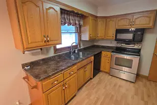 533 Degner Ave, Mayville, WI 53050 - Photo 4