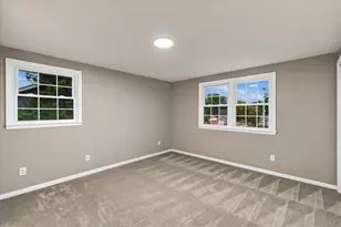 12246 W Euclid Ave, West Allis, WI 53227 - Photo 20