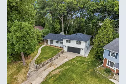 12246 W Euclid Ave, West Allis, WI 53227 - Photo 48