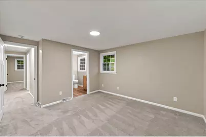 12246 W Euclid Ave, West Allis, WI 53227 - Photo 22