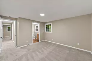 12246 W Euclid Ave, West Allis, WI 53227 - Photo 22