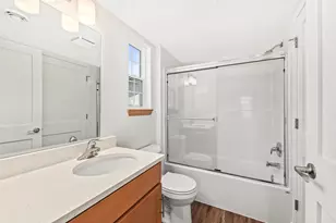 2748 Hidden Dr, Saint Francis, WI 53235 - Photo 26