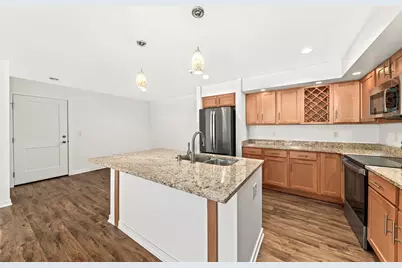 2748  Hidden Dr #73, Saint Francis, WI 53235 - Photo 18