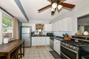 2526 Indian Trail, Racine, WI 53402 - Photo 6