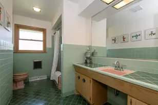 7642 W Honey Creek Pkwy, West Allis, WI 53219 - Photo 26