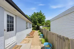 2792 S 58th St, Milwaukee, WI 53219 - Photo 34