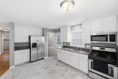2792 S 58th St, Milwaukee, WI 53219 - Photo 4