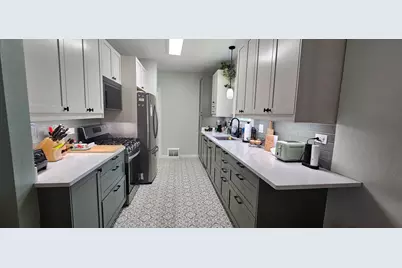3616  75th St, Kenosha, WI 53142 - Photo 2