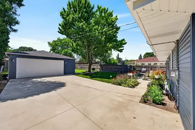 8020  49th Ave, Kenosha, WI 53142 - Photo 4