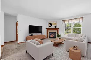 366 Indigo Dr, Port Washington, WI 53074 - Photo 4